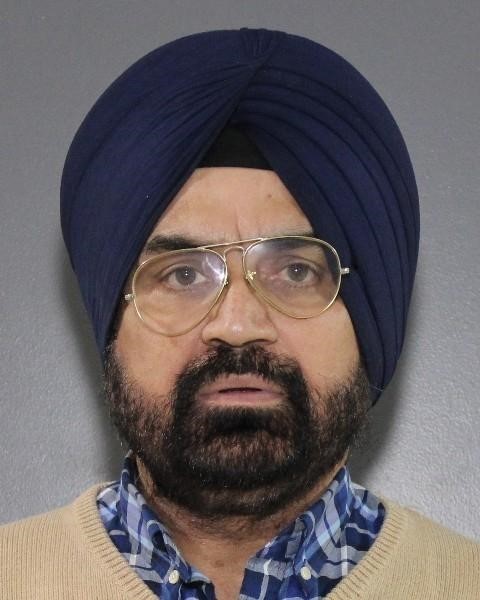 Photo d’identité judiciaire de Raj Kumar Mehmi 